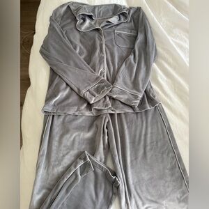 Skims Velevet Gray Pajama Set